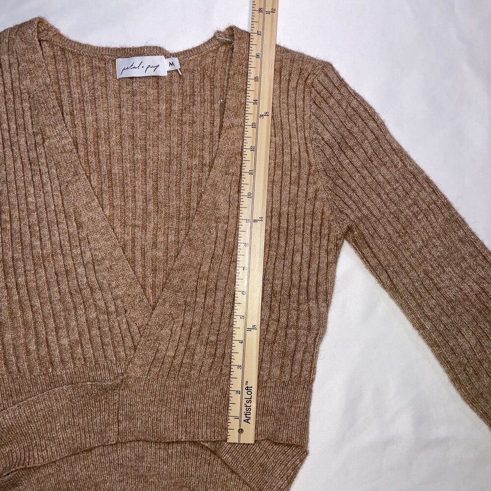 Petal & Pup - Wrap tie Knit Top Sweater Beige / Camel size Med - Picture 6 of 7